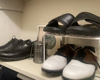 Golf shoes
