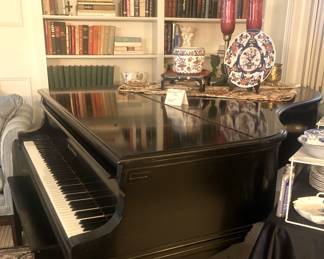 Fabulous Mason & Hamlin baby grand piano