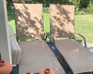 More lounge chairs