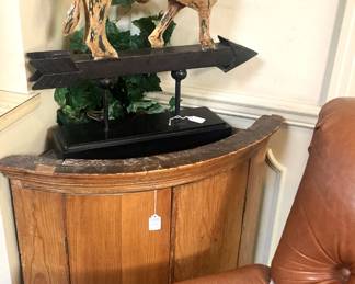 Demilune corner cabinet