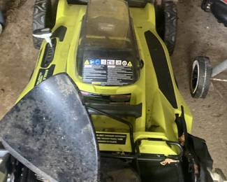 40 V mower