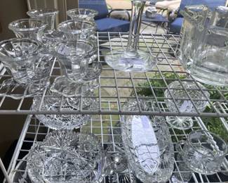 Miscellaneous crystal, glass, and cut glass selections