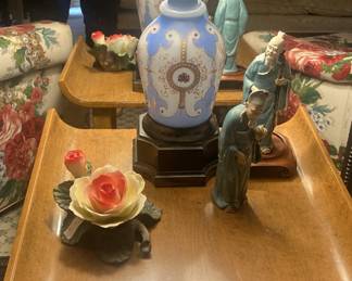 Asian mudmen; porcelain rose
