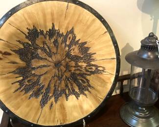 Large carved wooden décor 