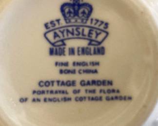 Aynsley "Cottage Garden" bone china - made in England