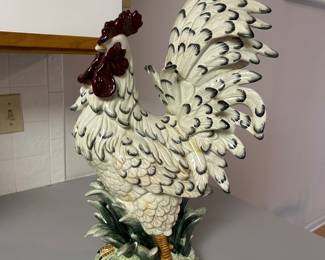 A rooster that rules