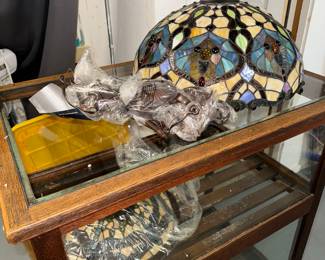 TIFFANY STYLE LAMPS