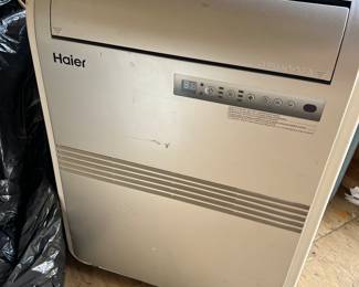 Ac unit with everything needed. Works 