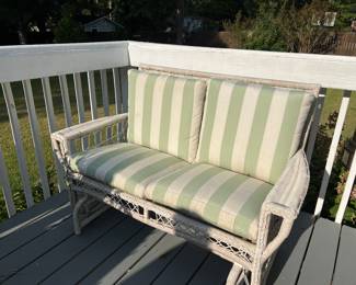 Double glider wicker 