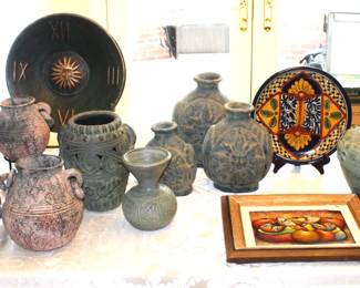 Lots of nice pottery pieces.