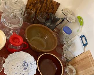 Kitchenware and Pottery