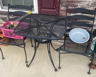 Outdoor Table and Chairs