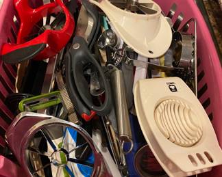 Assorted Kitchen Utensils