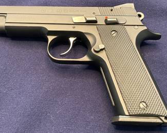 CZ 40 B Caliber 40 S&W Pistol (SN A2870/FFL or CCW Required for Purchase/No Exceptions)