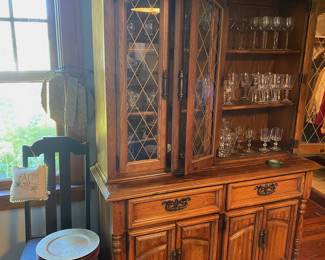 Glassware & China Cabinet