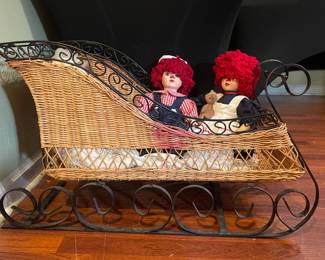 Vtg. Sleigh and Raggedy Ann and Andy dolls