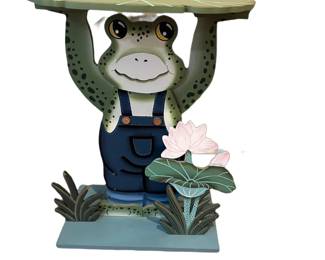 Frog accent table