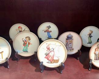 Hummel mini plate collection
