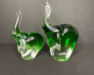 Fifth Avenue crystal elephants