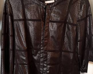 Woman’s clothes l/xlg