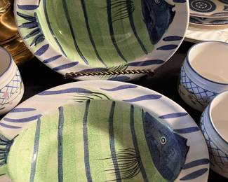 Decorative fish bowls