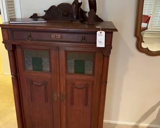 Cabinet with stain glass
