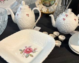 Very large assortment of "Bridal Rose"