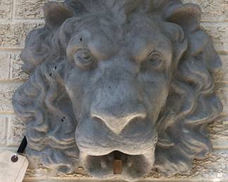Lion fountain