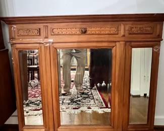1908 Walnut Tripple Mirror 