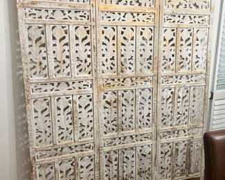Hand Carved Painted Mahogany Folding Screen/Room Divider 