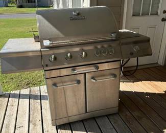 Propane Grill With Tank