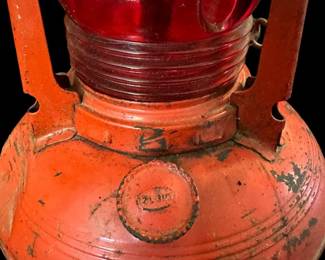 Antique DIETZ No. 40 Red Globe Traffic Gard Lantern