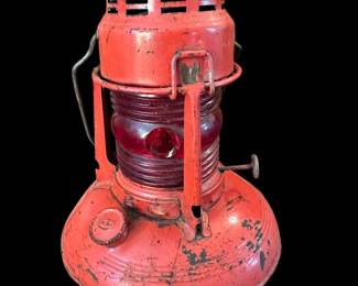 Antique DIETZ No. 40 Red Globe Traffic Gard Lantern