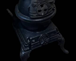 Antique SEARS ROEBUCK Cast Iron Pot Belly Wood Stove (119-57)