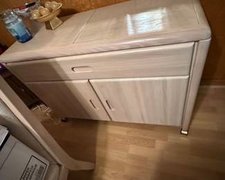 wambold dining set, cordensa, hutch