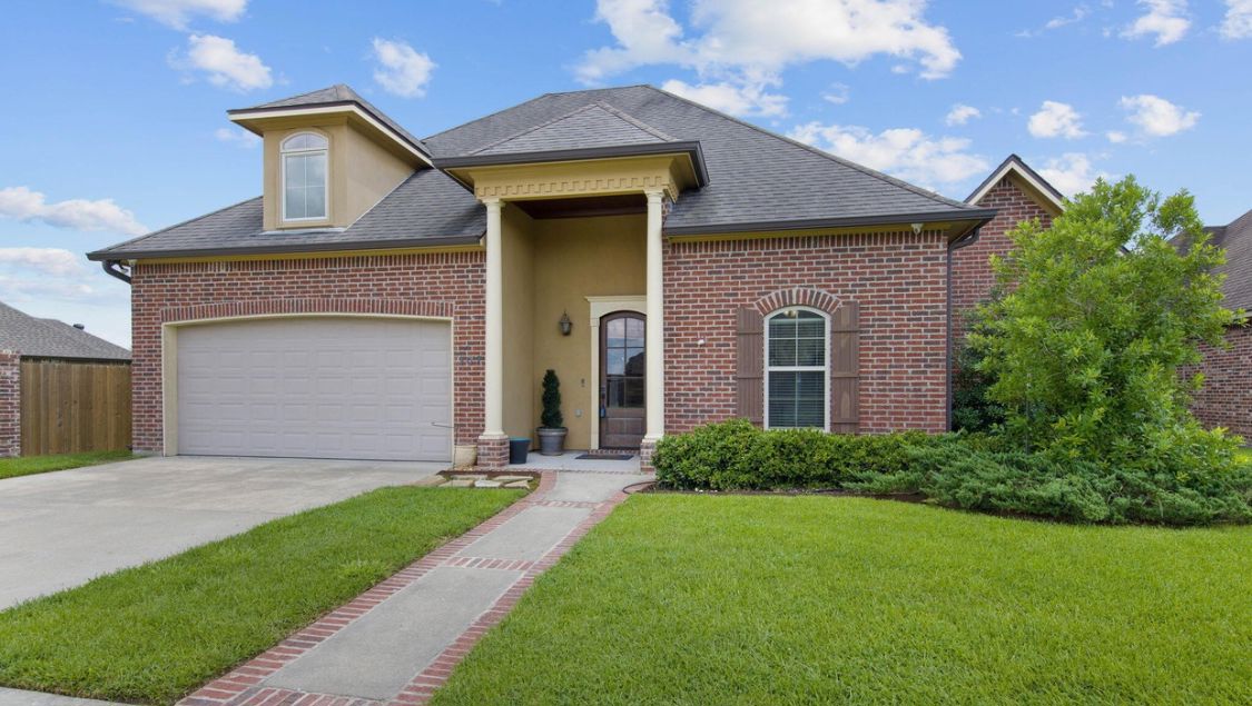 Meadow Bend Estate Sale in Youngsville starts on 9/13/2024