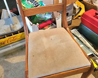 vintage chair, great upholstery project