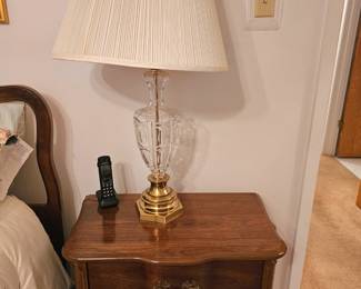 nightstands, pair