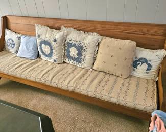 church bench with or without pillows