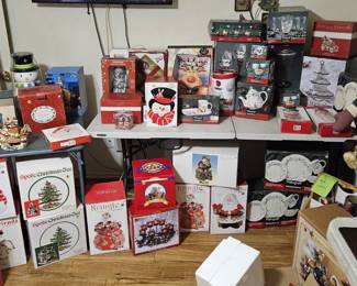Lots of New in Box Christmas items