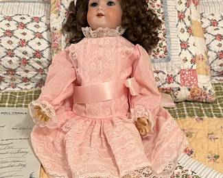 Antique Doll with Appraisal Papers, Besutiful!