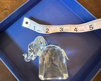 #125 - $60.00 - Swarovski collection no box Elephant 2 1/2"