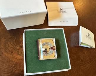 #113 - $36.00 - Swarovski book/clock
