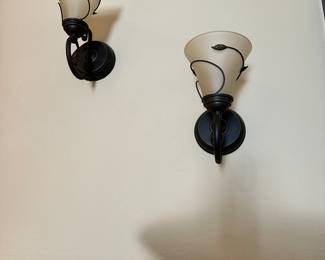 #22 - $100.00 - Set of 4 battery operated sconces (glass) 11x 6 with remote