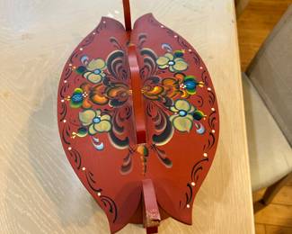 #31 - $40.00 - Rosemaling box Norwegian