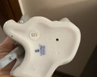 #90 - $42 Lladro "Sophisticate"