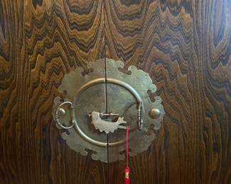 0#51 -  $550 Asian bar/ server top 36Wx18Dx41H