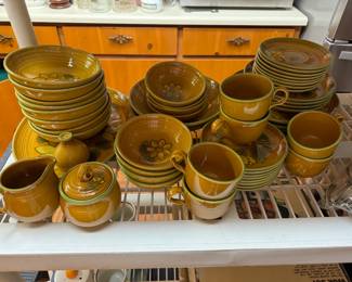 #30 - $195  Metlox Poppy Trail made in California Dahlia pattern 