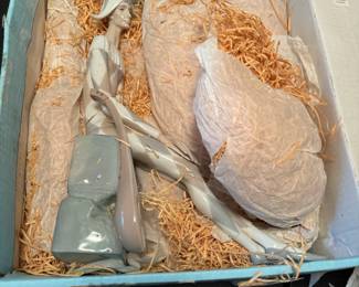 #15 - $275 - Lladro Triste Harlequin # 4558 (with box)