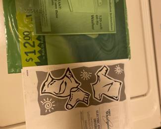 #22 - $300 - Whirlpool Washer & Dryer set 